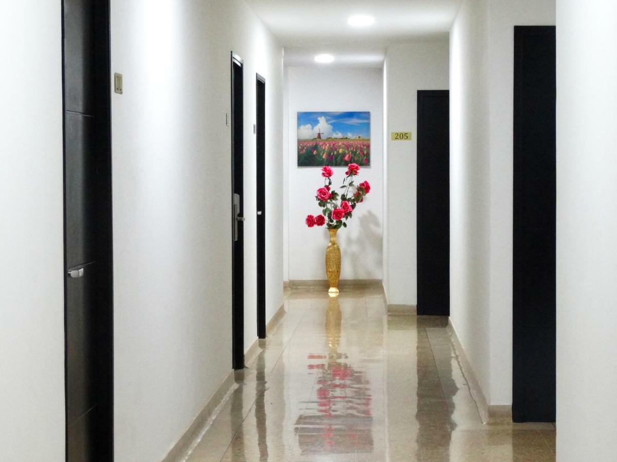 Hotel Luxor Caucasia Zewnętrze zdjęcie